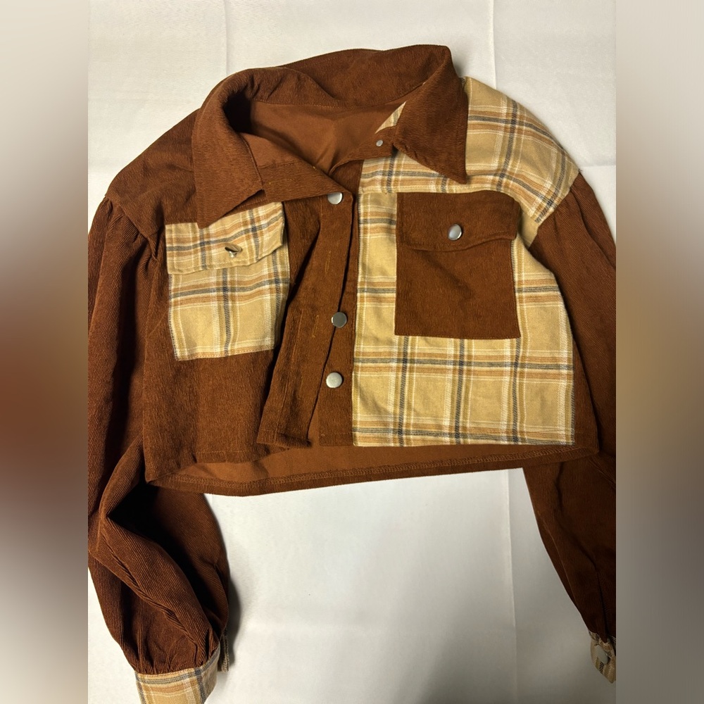 (2/$15) CROPPED FLANNEL 🔥
